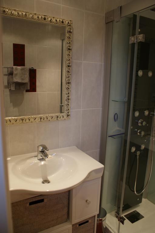 Gites Les Bains Riquewihr Szoba fotó