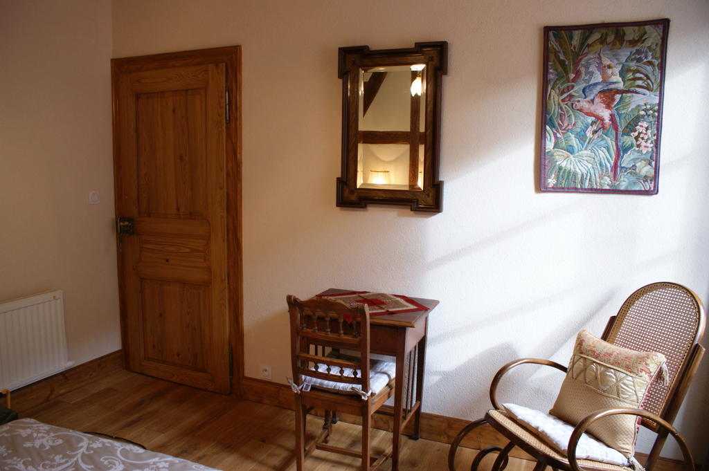Gites Les Bains Riquewihr Szoba fotó